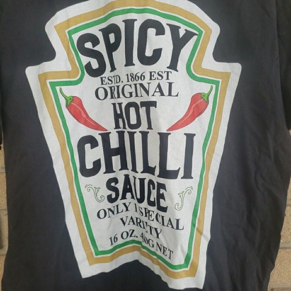 Black Spicy Hot Chili Sauce T-Shirt Size: Large - Picture 2 of 3